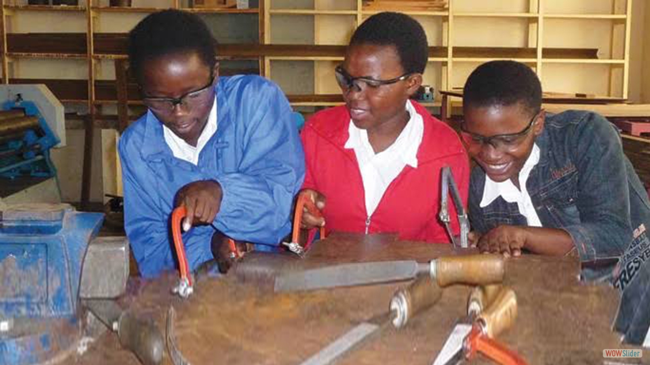 images (14) images (14)