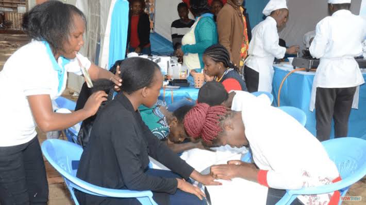 images (16) images (16)